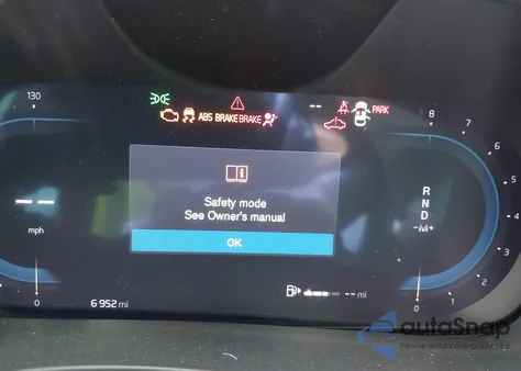 2025 Volvo Xc60 Plus from USA, damaged, VIN YV4M12RC1S1141452